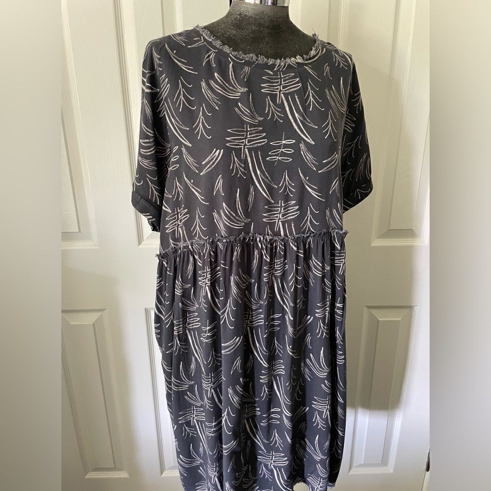 Women's Grey Printed Midi Dress